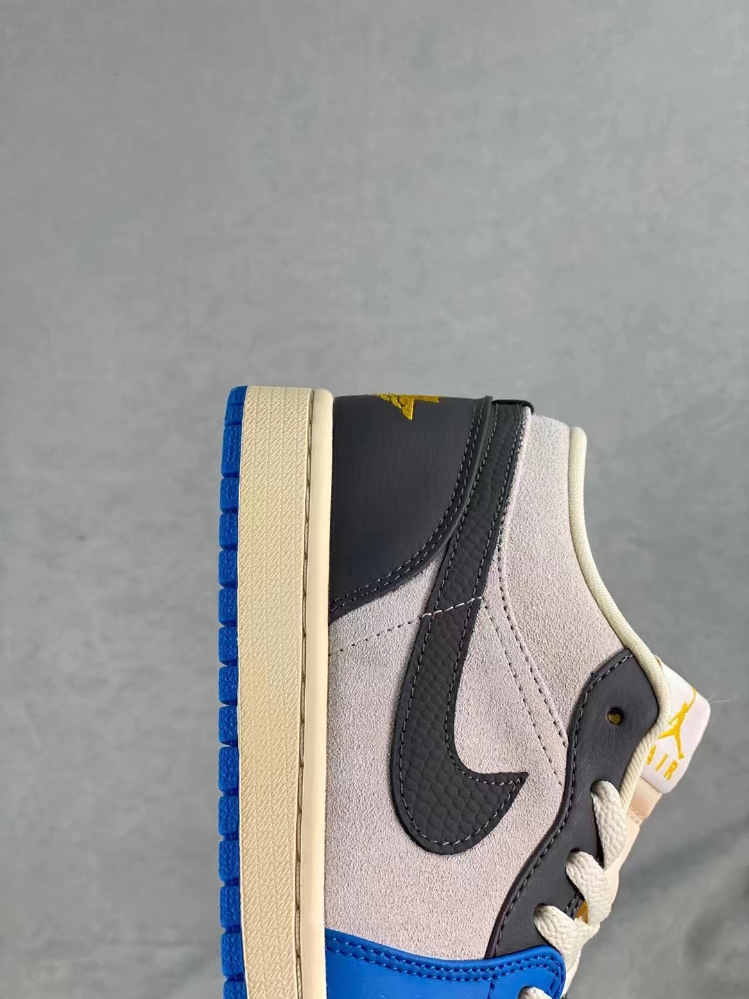 8025 [Company-level real label] Ai Jordan 1 Zoom Air CMFT Hare Joe 1 Gaobang Bunny Bunny Product Number: CT0978-100 Size: 36-46 Half code 10 - Image 7